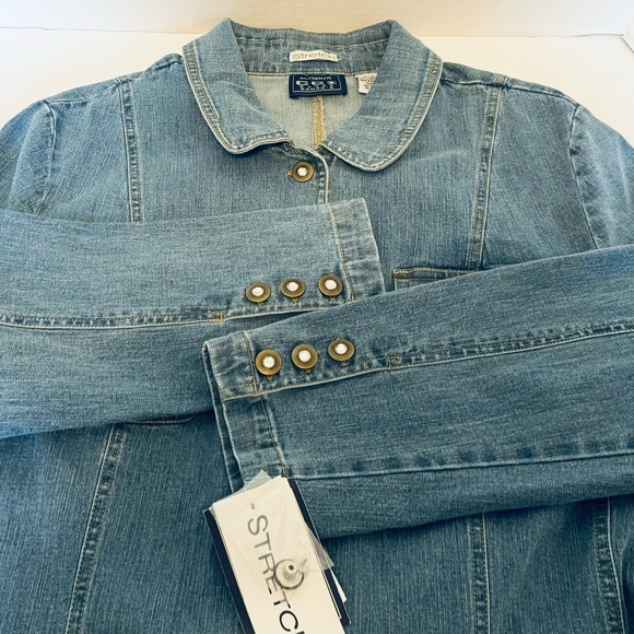Authentic CCI Blues Woman's Jean Jacket Stretch Light Blue Denim Size 1X Pockets - Picture 9 of 16